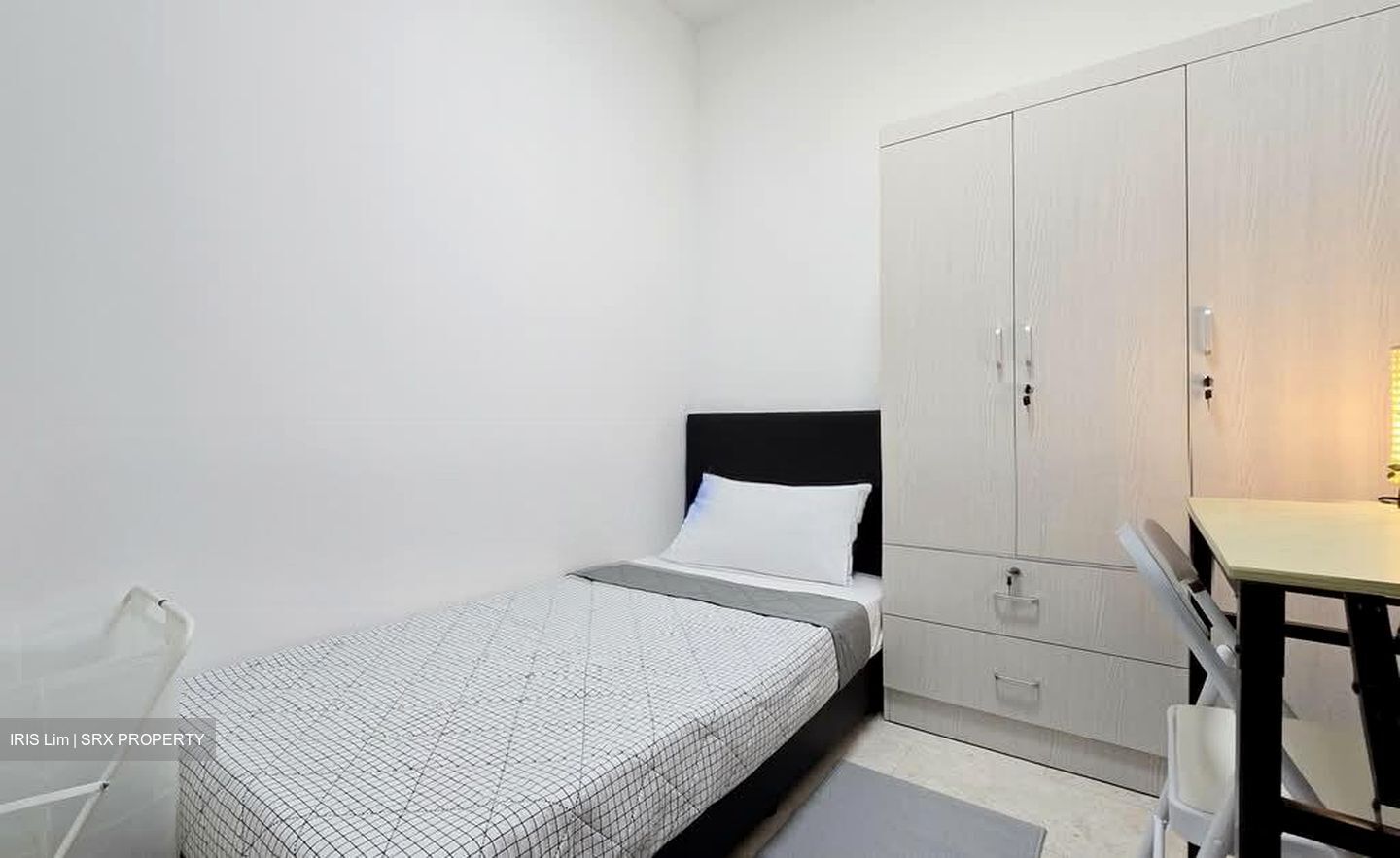 Lakeholmz (D22), Condominium #573168341